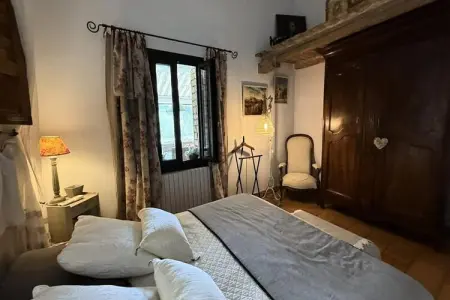 Belle Villa Proven&ccedil;ale Avec Piscine Et Jacuzzi, Villa dans le Luberon avec Piscine et Jacuzzi - Photo 12