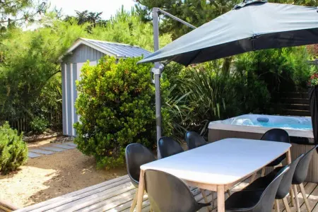Villa Indon&eacute;sie - Domaine Le Sherwood, Villa au Pays-de-Monts avec spa privé - Photo 9