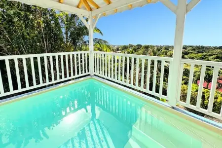 Villa Laur&eacute;al, Villa à Grand-Bourg avec Vue Mer - Photo 1