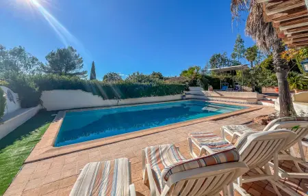 Villa Avec Piscine 1, Maison 8 personnes à Roquebrune Sur Argens - Photo 1