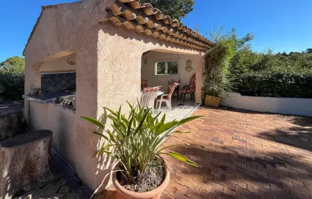 Villa Avec Piscine 1, Maison 8 personnes à Roquebrune Sur Argens - Photo 16