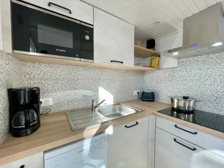 Maisonnette rénovée 1 chambre, 4 personnes - Piscine chauffée, Tennis, Animaux admis - Photo 8