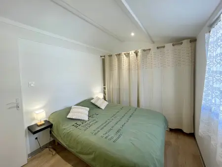 Maisonnette rénovée 1 chambre, 4 personnes - Piscine chauffée, Tennis, Animaux admis - Photo 12