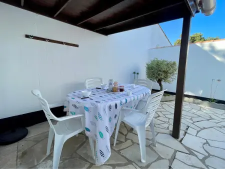 Maisonnette rénovée 1 chambre, 4 personnes - Piscine chauffée, Tennis, Animaux admis - Photo 15