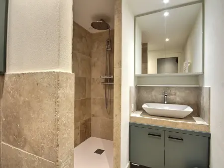 Bel appartement rénové 2 pièces cabine, 4-5 pers, vue station, Wifi - Photo 9
