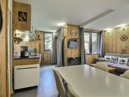 Bel appartement rénové 2 pièces cabine, 4-5 pers, vue station, Wifi - Photo 10