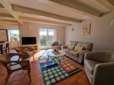 Maison en pierres typique, 3 chambres, parking, proche plages à Arzon - Photo 2