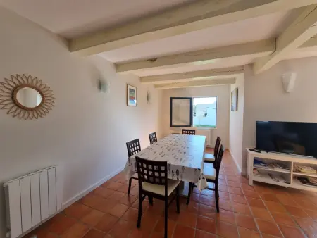 Maison en pierres typique, 3 chambres, parking, proche plages à Arzon - Photo 4
