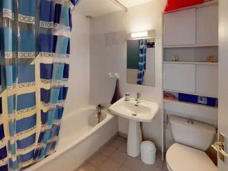 Maison lumineuse 6 pers. avec piscine proche Sète - Photo 15