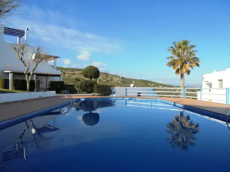 Confortable appartement pour 6 à Peñiscola avec jardin et terrasse - Photo 1