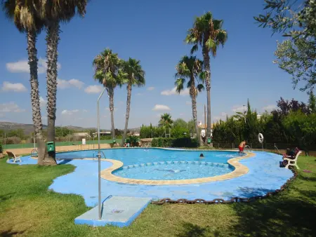 Confortable bungalow familial à Peñiscola, piscine commune, parking, climatisation en option - Photo 1
