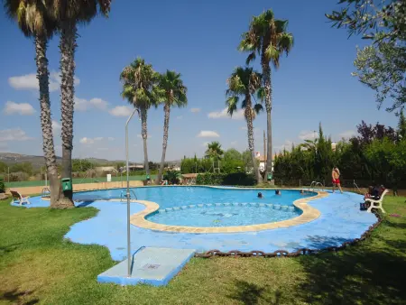 Confortable bungalow familial à Peñiscola, piscine commune, parking, climatisation en option - Photo 2