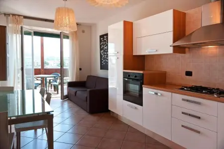 Holiday residence Santa Constanza San Vincenzo-Bilo 4 Superior, Appartement à San Vincezno près de la mer - Photo 6