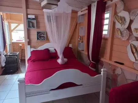 Appartement avec piscine privée à Rivière-Pilote, 45 m² - Photo 4