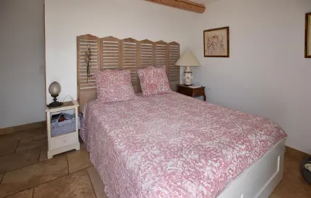 Maison avec piscine privée, Maison 10 personnes à Lacoste - Photo 5