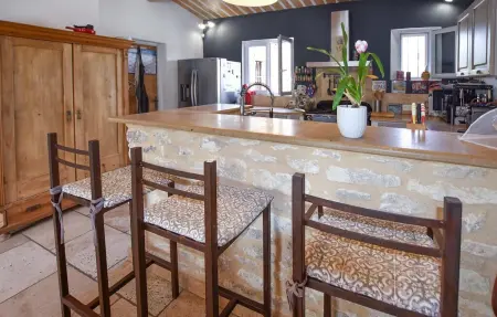 Maison avec piscine privée, Maison 10 personnes à Lacoste - Photo 16