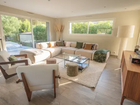 Maison 4 chambres avec piscine et jardin proche plage - Photo 9