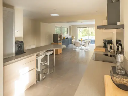 Maison 4 chambres avec piscine et jardin proche plage - Photo 13