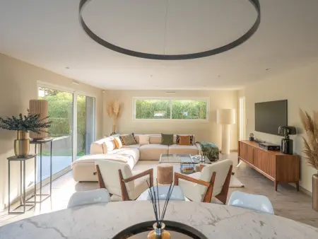 Maison 4 chambres avec piscine et jardin proche plage - Photo 14