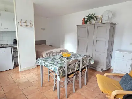 Studio proche Thermes avec jardin, laverie et WIFI - Photo 2