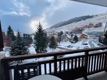 Studio lumineux aux 2 Alpes, balcon sud, parking - Photo 1