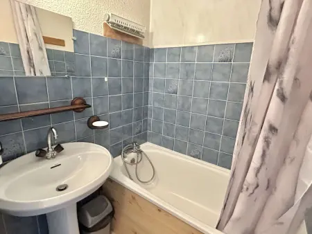 Studio avec alcôve et cabine, 4 couchages à Demi-Quartier, parking inclus - Photo 8