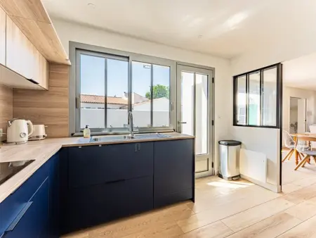 Maison neuve avec piscine chauffée – 4 chambres, près plage - Photo 3