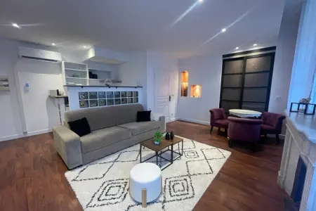 Cour & confort dans le Vieux Cannet, Retraite en appartement confortable au Cannet - Photo 3