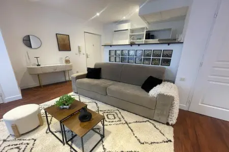 Cour & confort dans le Vieux Cannet, Retraite en appartement confortable au Cannet - Photo 5