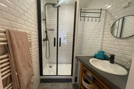 Cour & confort dans le Vieux Cannet, Retraite en appartement confortable au Cannet - Photo 7
