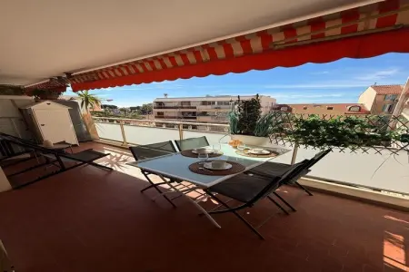 Appartement Antibes proche plages, Appartement au calme à La Pinède pour couple - Photo 10