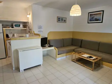 Mini-villa climatisée pour 6 pers à 250m de la plage de Saint Cyprien - Photo 3
