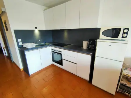 Deux-pièces 2* avec balcon et parking - Port Canet - Photo 3
