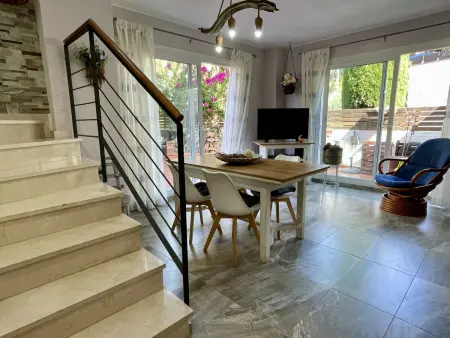 Appartement spacieux 2 chambres avec climatisation, proche plage et ville - Photo 17