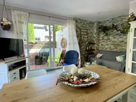 Appartement spacieux 2 chambres avec climatisation, proche plage et ville - Photo 18