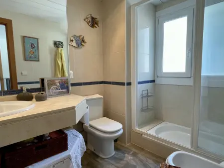 Appartement spacieux 2 chambres avec climatisation, proche plage et ville - Photo 27