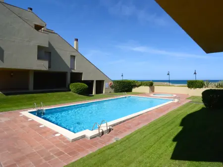 Appartement en bord de mer avec jardin et accès direct à la plage - Photo 1
