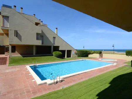 Appartement en bord de mer avec jardin et accès direct à la plage - Photo 3
