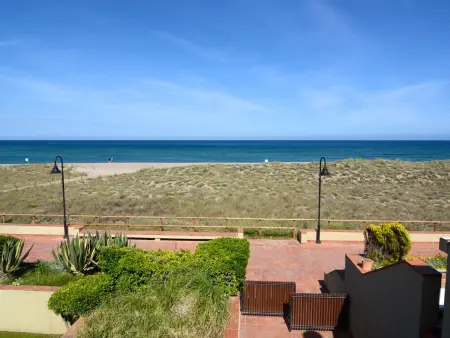 Appartement en bord de mer avec jardin et accès direct à la plage - Photo 11