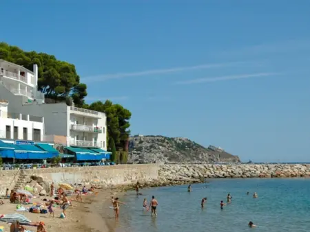 Appartement avec piscine commune et climatisation à L'Estartit - Photo 6