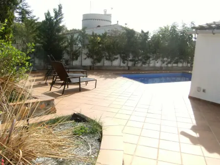 Villa charmante, 4 chambres, 7 pers., piscine privée, parking à L'Estartit - Photo 6