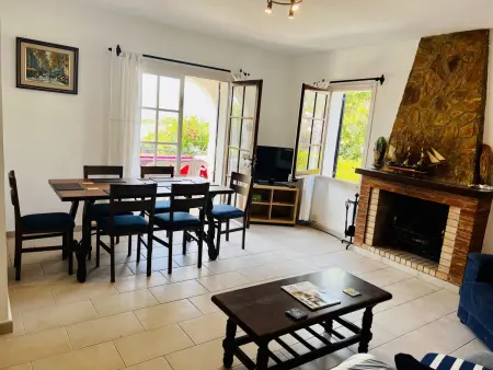 Villa charmante, 4 chambres, 7 pers., piscine privée, parking à L'Estartit - Photo 15