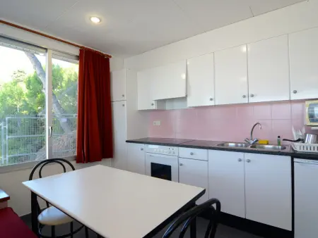 Appartement à l'Estartit: Piscine collective, Animaux admis, Climatisation - Photo 17