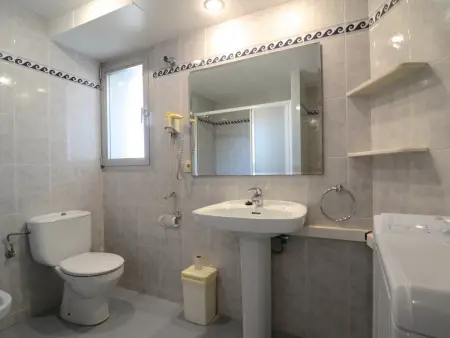 Appartement à l'Estartit: Piscine collective, Animaux admis, Climatisation - Photo 22