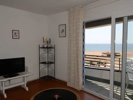 Appartement 3 Chambres près de la Plage avec Wi-Fi et Parking - Photo 12