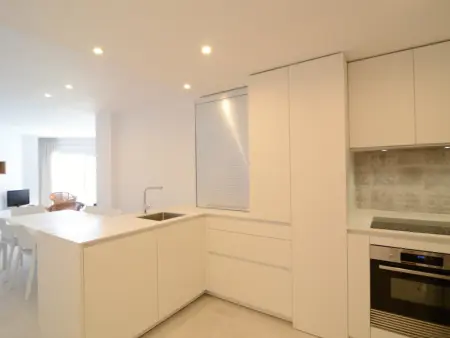 Appart. 3 chambres rénové, piscine commune, à L'Escala - Photo 1