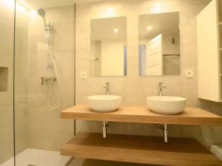Appart. 3 chambres rénové, piscine commune, à L'Escala - Photo 20