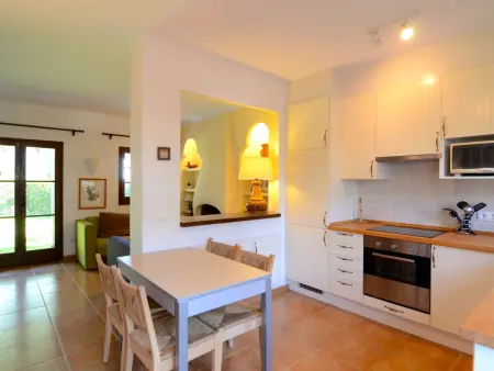 Maison Charmante à Pals avec Piscine et Jardin, Maison 6 personnes à Pals - Photo 18