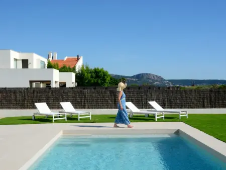 Villa de luxe à Mas Pinell avec accès direct plage et piscine privée - Photo 10