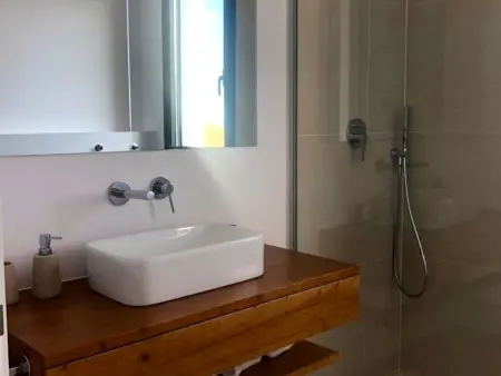 Villa de luxe à Mas Pinell avec accès direct plage et piscine privée - Photo 12